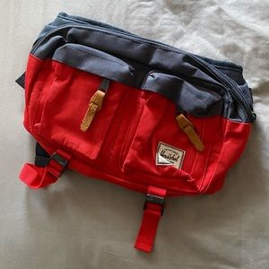 Herschel Fanny Pack / Crossbody Bag 🌈